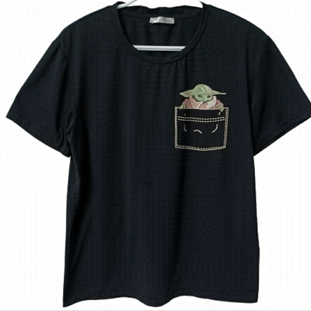 SHESHOW Star Wars Mandalorian Baby Yoda in pocket black t shirt top - Picture 2 of 6